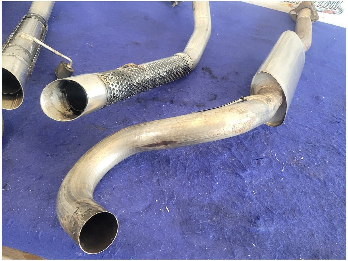 1994 - 1998 Ford Mustang GT Saleen Borla Machine Gun Tip Exhaust Muffler 2746 - The Parts Farm