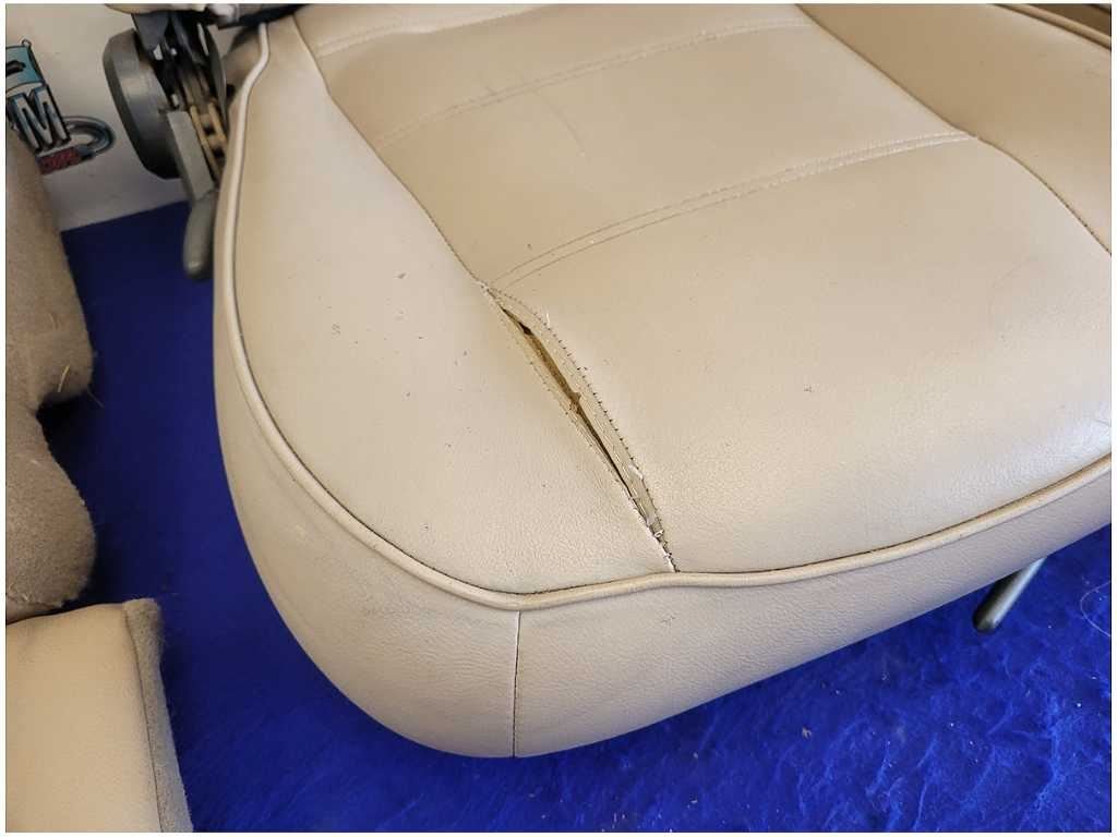1994 - 2004 Ford Mustang Convertible Set Seats Bucket Power Front Back *Read* 2704 - The Parts Farm