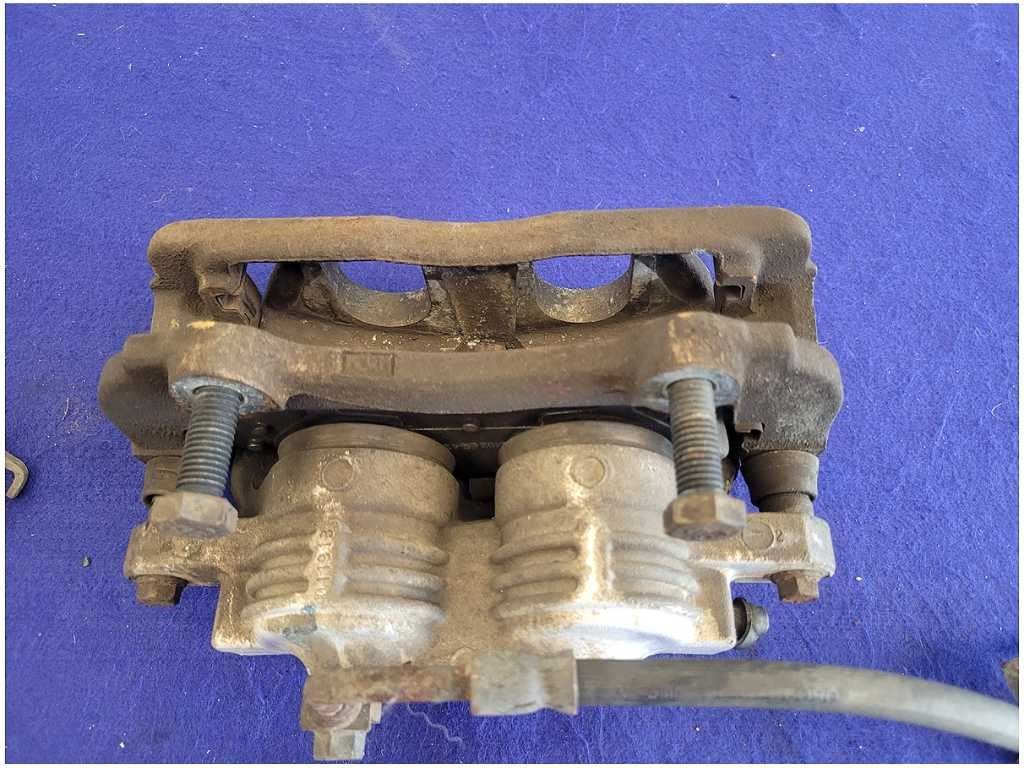 1998 - 2001 Pontiac Trans Am Firebird 5.7L Passenger Front Brake Caliper 2679 - The Parts Farm