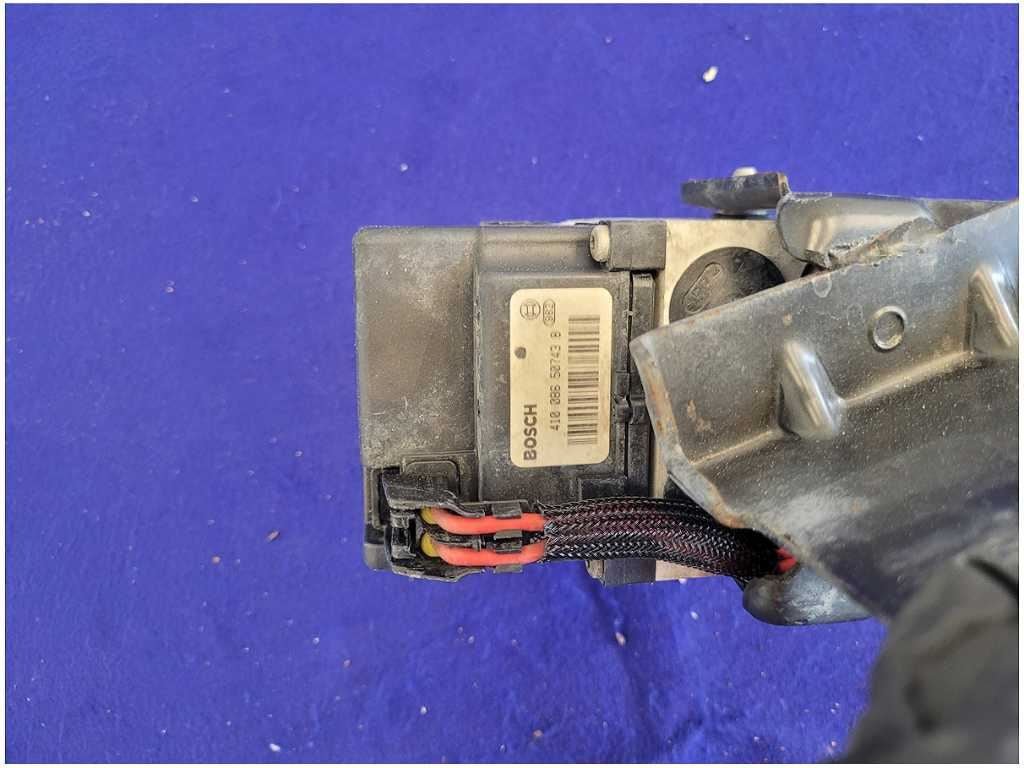 1998 - 2002 Pontiac Trans Am 5.7L Coupe ABS Anti - Lock Brake Module Pump 2679 - The Parts Farm