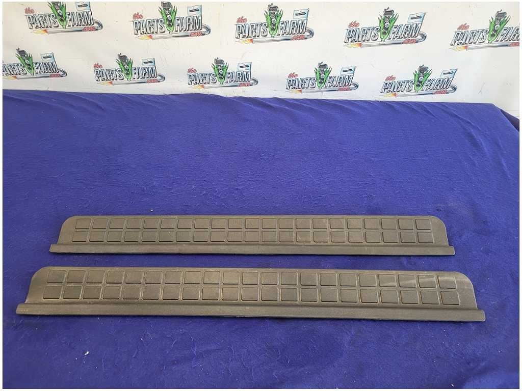 1998 - 2002 Pontiac Trans Am 5.7L Coupe Pair Door Sill Plates Scuff Lower 2679 - The Parts Farm