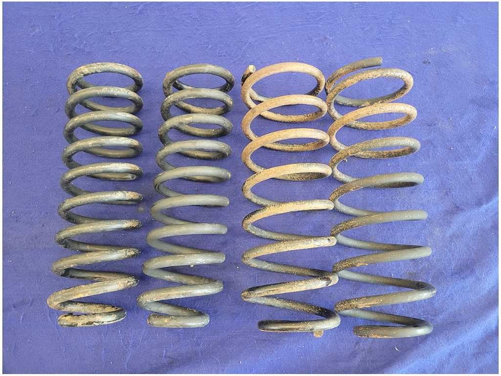 1998 - 2002 Pontiac Trans Am Coupe Set Coil Springs Front Back 2679 - The Parts Farm