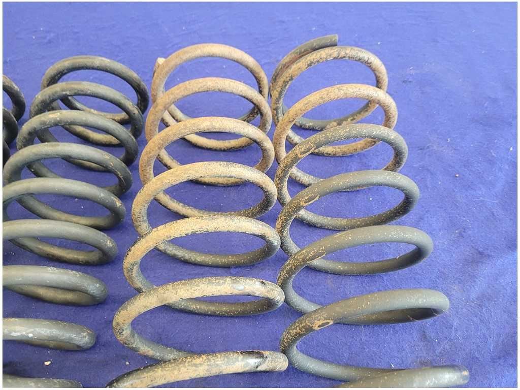 1998 - 2002 Pontiac Trans Am Coupe Set Coil Springs Front Back 2679 - The Parts Farm