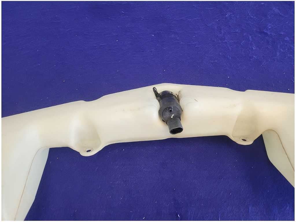 1998 - 2002 Pontiac Trans Am Firebird Coupe Front Windshield Wiper Reservoir 2679 - The Parts Farm