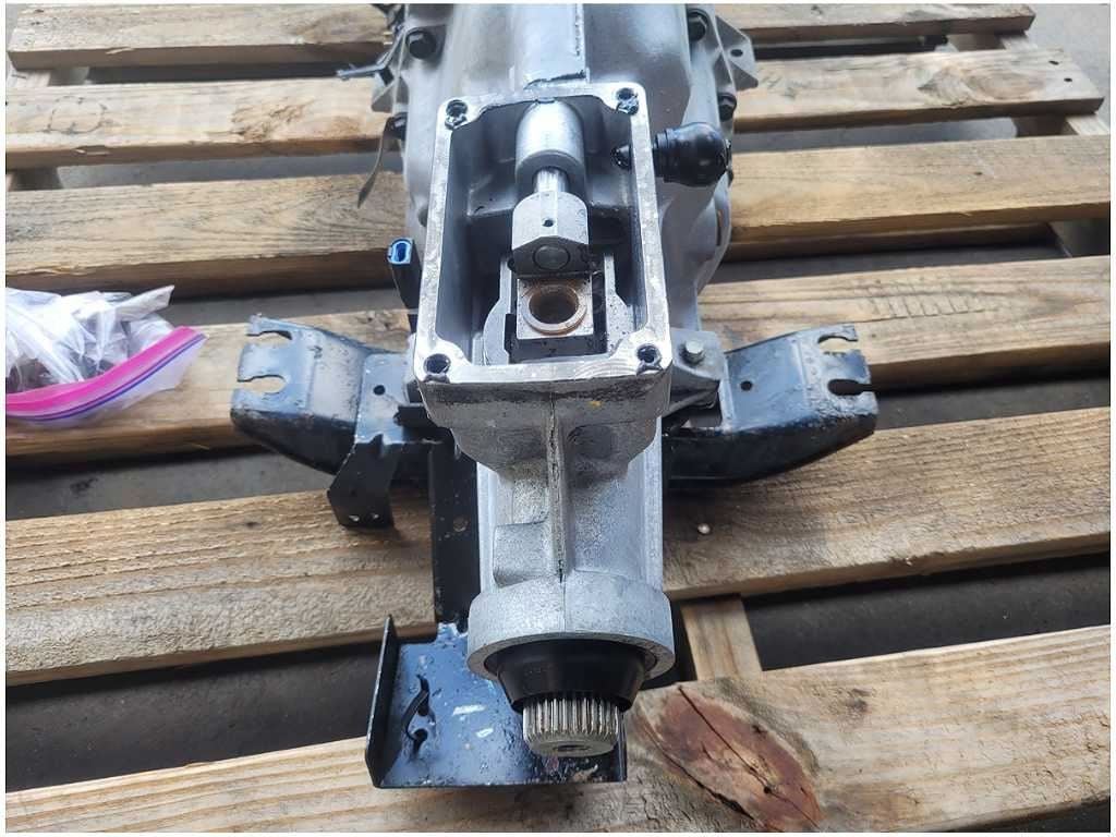 1999 - 2001 Ford Mustang GT 4.6L Manual Transmission T45 M/T YR33 - 7003 - AA 2675 - The Parts Farm