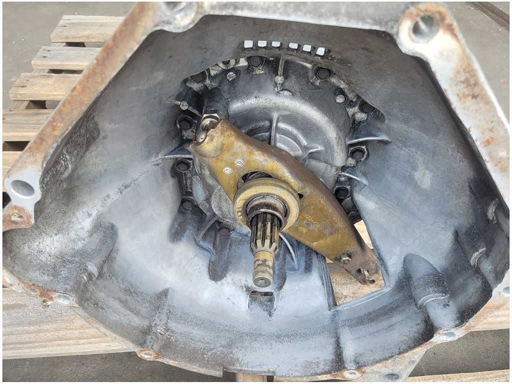 1999 - 2001 Ford Mustang GT 4.6L Manual Transmission T45 M/T YR33 - 7003 - AA 2675 - The Parts Farm