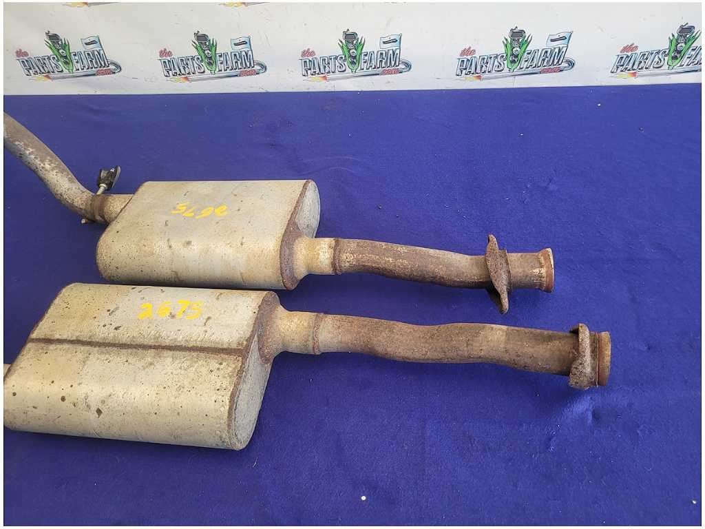 1999 - 2004 Ford Mustang GT 4.6L Rear Axle Back Exhaust Flowmaster Muffler 2675 - The Parts Farm