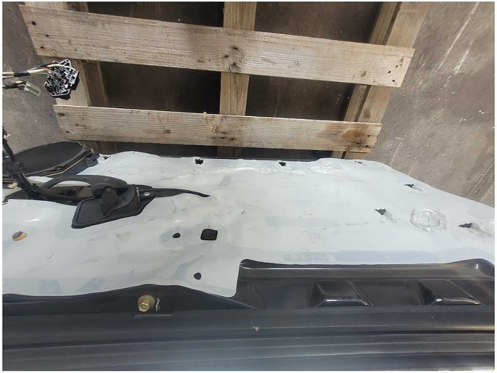 1999 - 2004 Ford Mustang GT Coupe Driver Front Door Shell Paint UA *Read* 2675 - The Parts Farm