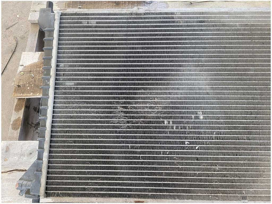 1999-2004 Ford Mustang GT4.6L Radiator Fan Engine Cooling Front Shroud 2675