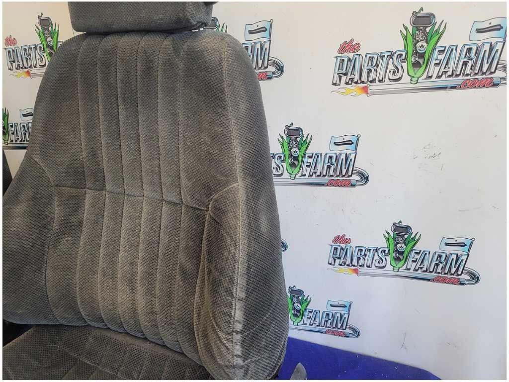 2000 - 2002 Pontiac Trans Am Firebird Set Cloth Seats Coupe Front Back 2679 - The Parts Farm