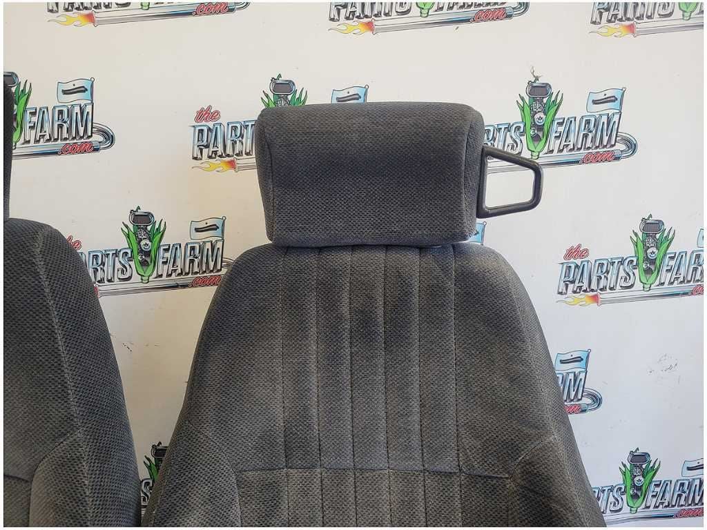 2000 - 2002 Pontiac Trans Am Firebird Set Cloth Seats Coupe Front Back 2679 - The Parts Farm