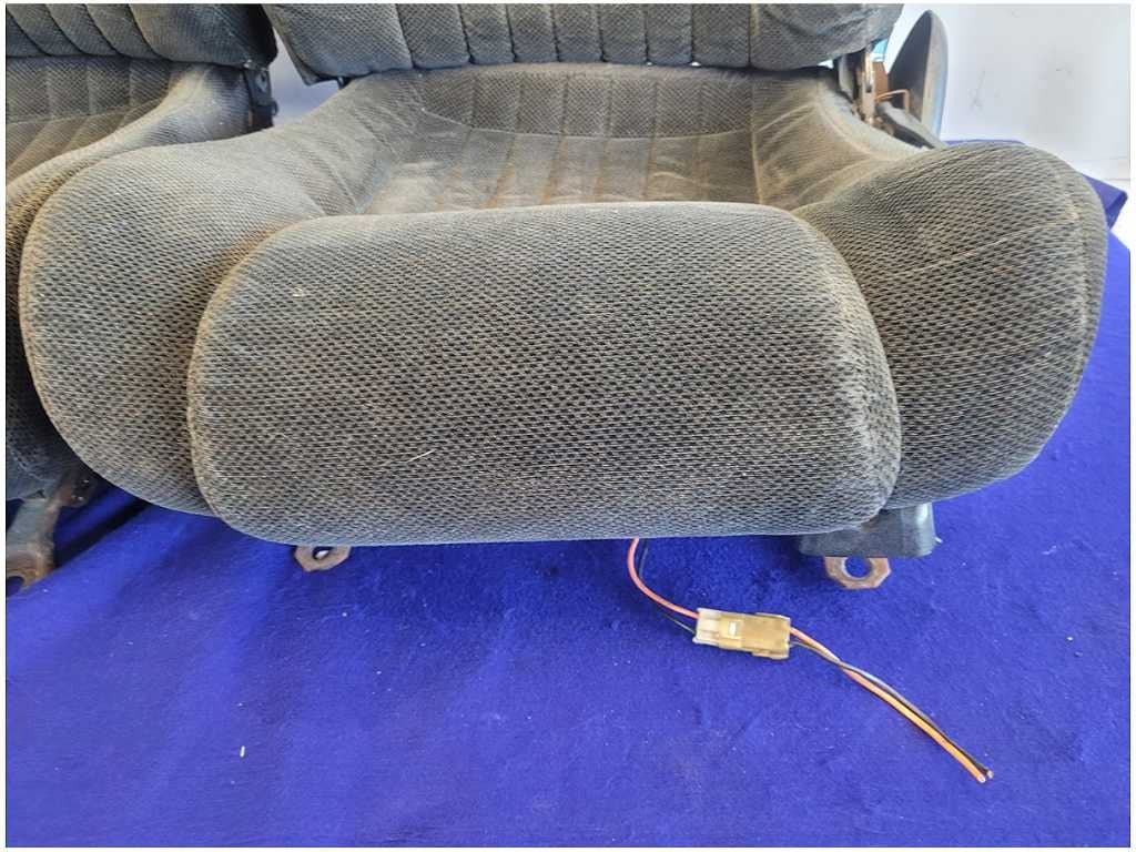 2000 - 2002 Pontiac Trans Am Firebird Set Cloth Seats Coupe Front Back 2679 - The Parts Farm
