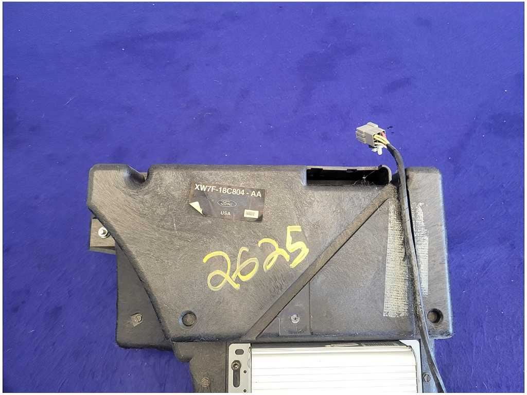 2003 - 2004 Mercury Marauder 4.6L Sedan Speaker Box Subwoofer Rear 2625 - The Parts Farm
