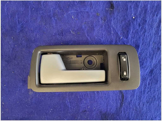 2005-2009 Ford Mustang GT 4.6L Driver Left Front Door Handle Pull 2723