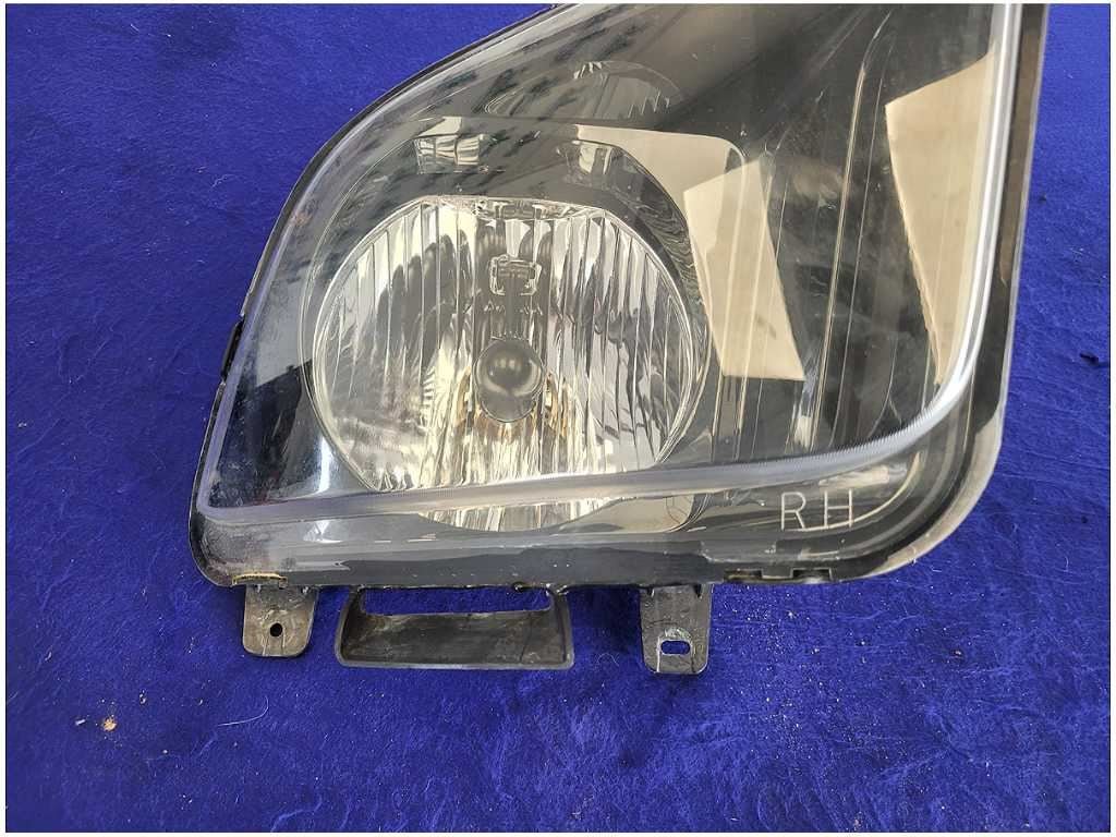 2005 - 2009 Ford Mustang GT 4.6L Passenger Headlight Lamp Light Front 2723 - The Parts Farm