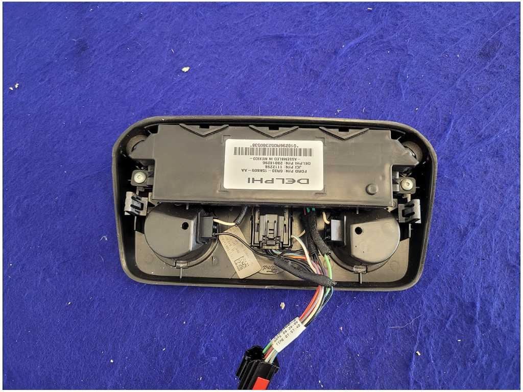 2005 - 2009 Ford Mustang GT Convertible Front Upper Dome Light Map Switch 2723 - The Parts Farm