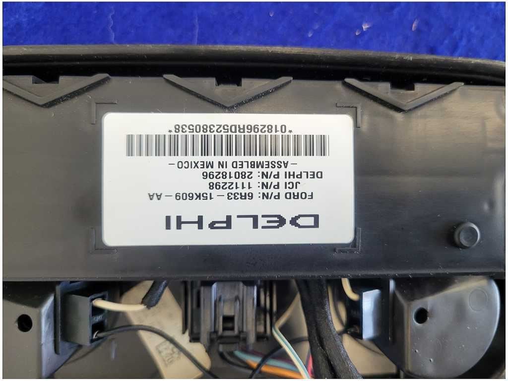 2005 - 2009 Ford Mustang GT Convertible Front Upper Dome Light Map Switch 2723 - The Parts Farm
