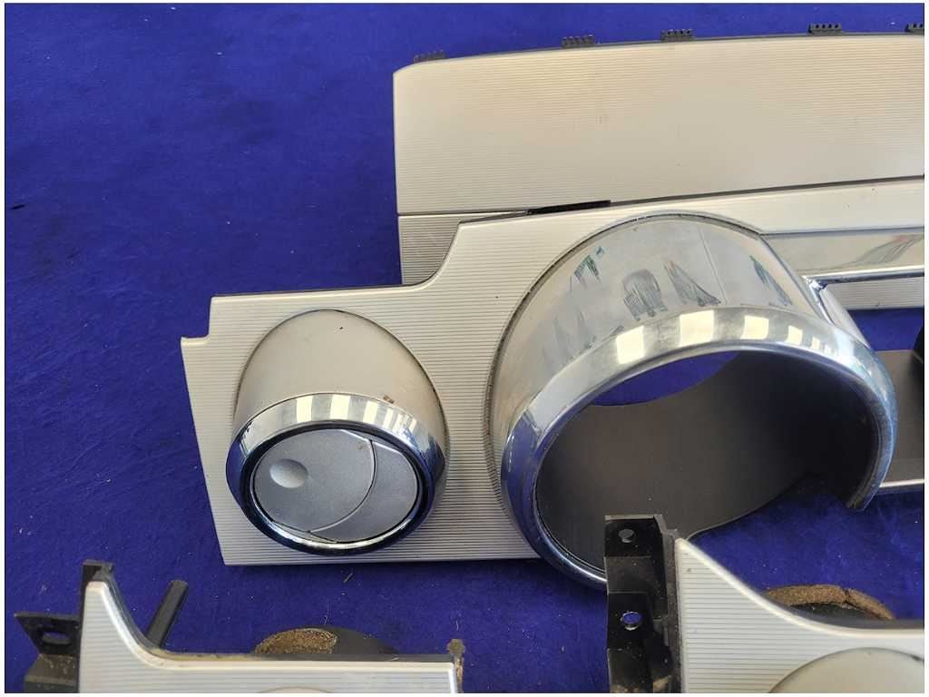 2005 - 2009 Ford Mustang GT Dash Trim Kit Vent Dash Cover Panel 2723 - The Parts Farm