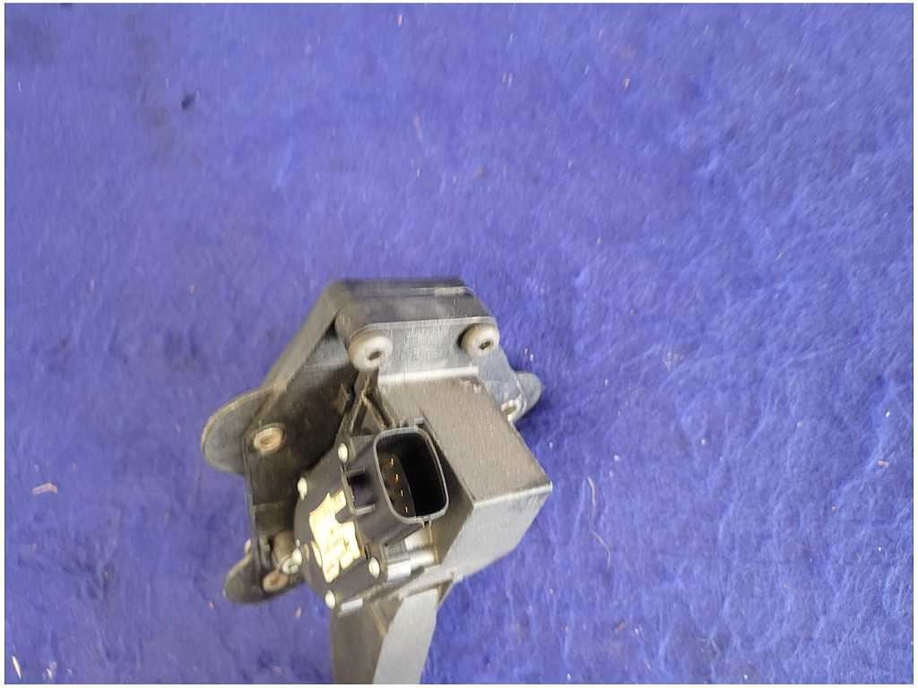 2005 - 2009 Ford Mustang GT Front Gas Pedal Throttle Drive By Wire 2723 - The Parts Farm