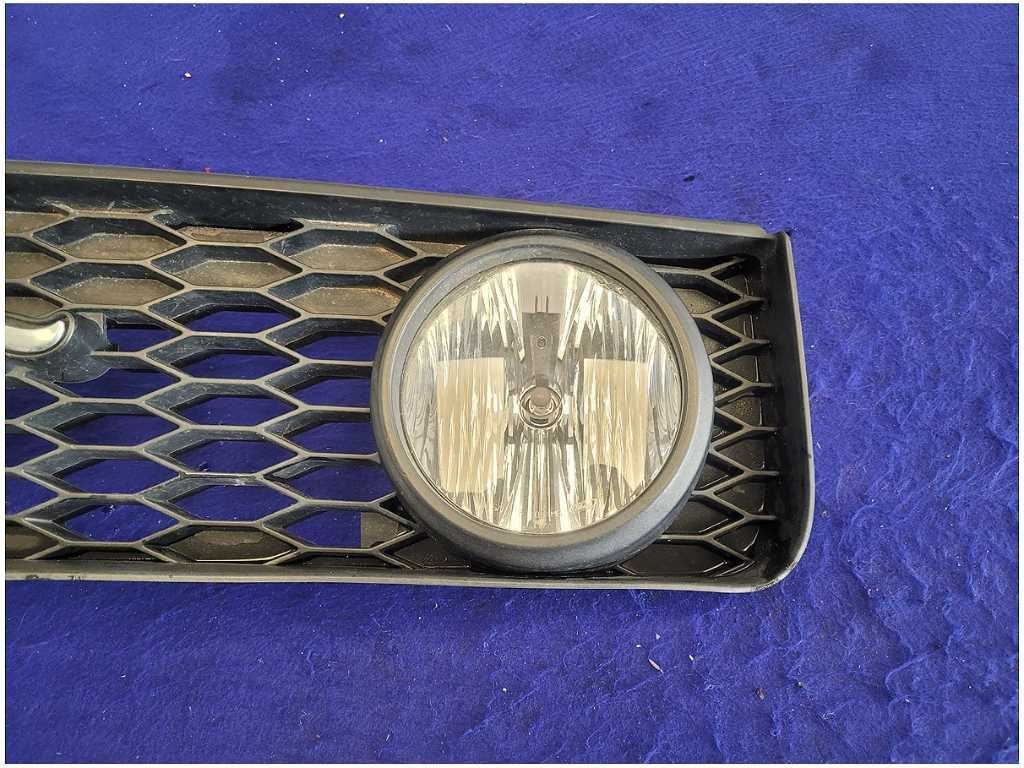 2005 - 2009 Ford Mustang GT Front Grill Grille Fog Light Holes Bumper 2723 - The Parts Farm