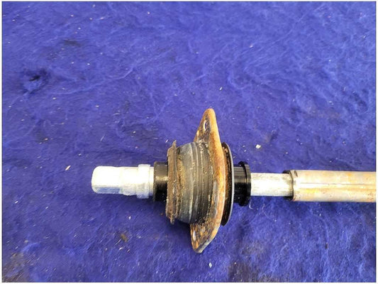 2005-2009 Ford Mustang GT Front Steering Shaft Intermediate Mid 2723