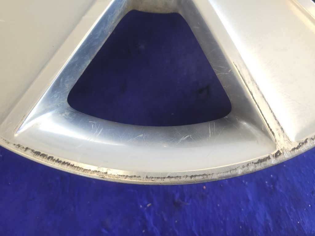 2005 - 2009 Ford Mustang GT Wheel 18x8.5 Paint *Scuffs* 6R33 - 1007 - AD 2723 - The Parts Farm