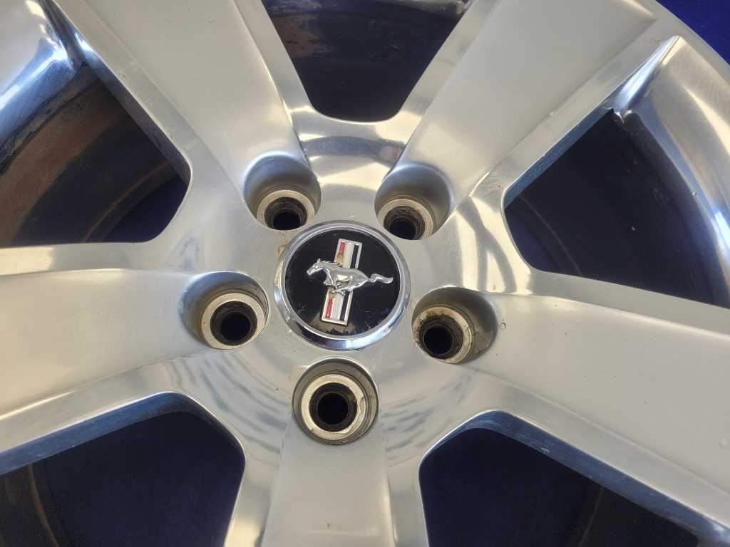2005 - 2009 Ford Mustang GT Wheel 18x8.5 Paint *Scuffs* 6R33 - 1007 - AD 2723 - The Parts Farm