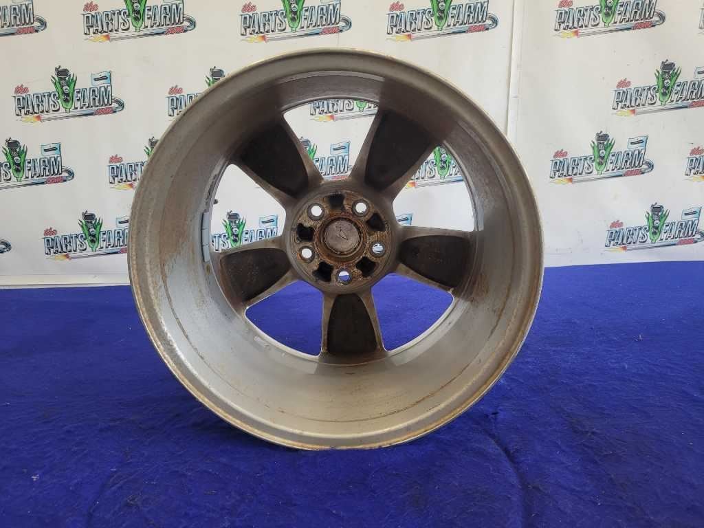 2005 - 2009 Ford Mustang GT Wheel 18x8.5 Paint *Scuffs* 6R33 - 1007 - AD 2723 - The Parts Farm