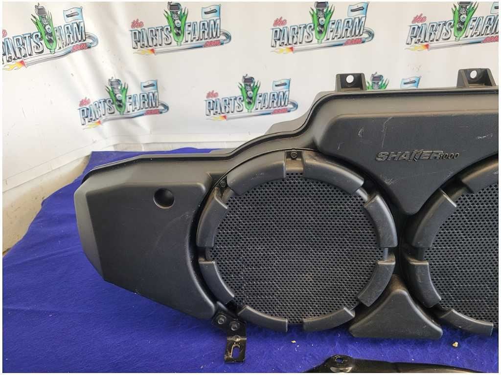 2006 Ford Mustang GT S197 Convertible Rear Subwoofer Speaker Box Amp 2723 - The Parts Farm