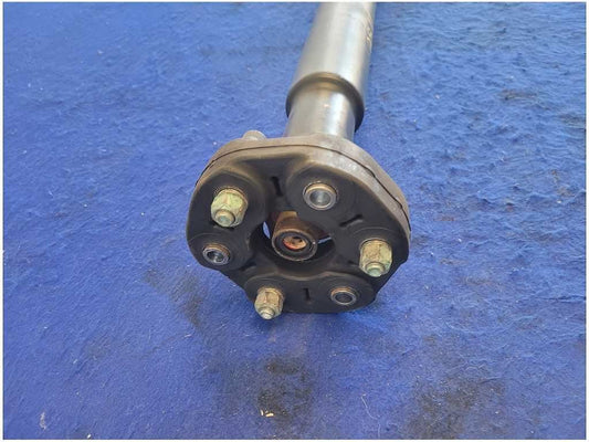 2010-2015 Chevrolet Camaro SS 6.2L Driveshaft Manual Transmission M/T 2811