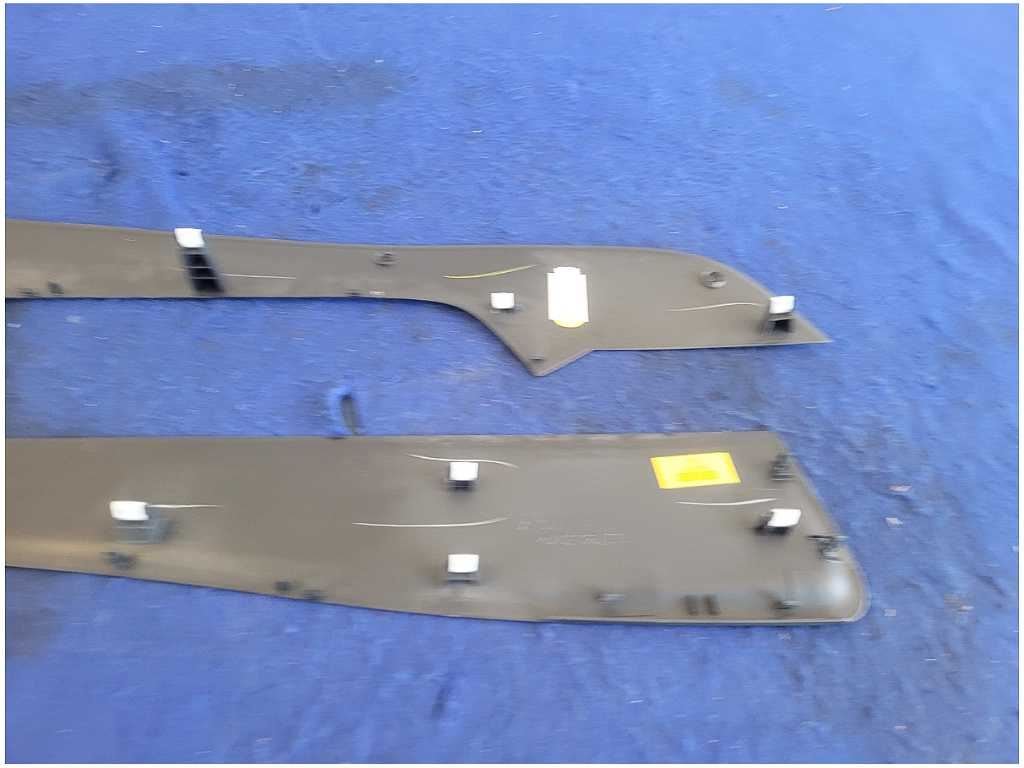 2010 - 2015 Chevrolet Camaro SS Pair Side Console Panels Center Covers 2820 - The Parts Farm