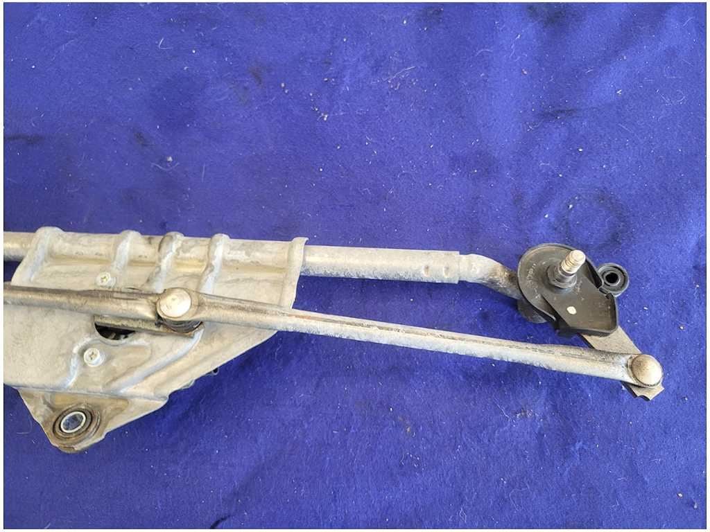 2010 - 2015 Chevrolet Camaro SS Windshield Wiper Motor Linkage Front 2732 - The Parts Farm