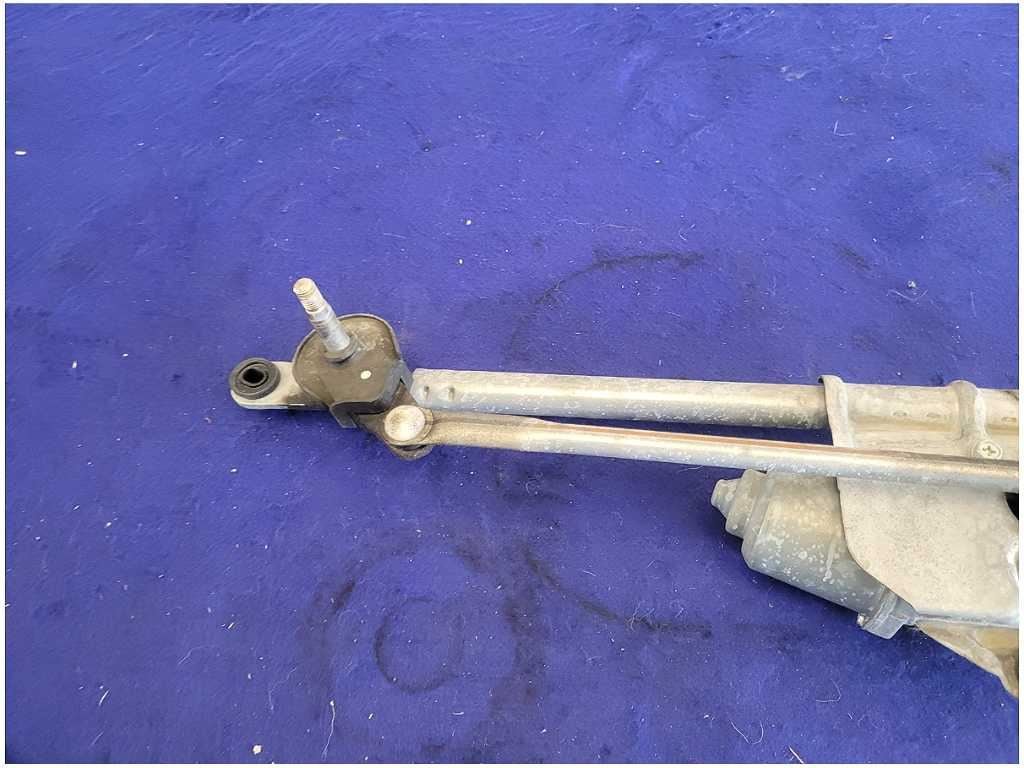 2010 - 2015 Chevrolet Camaro SS Windshield Wiper Motor Linkage Front 2732 - The Parts Farm
