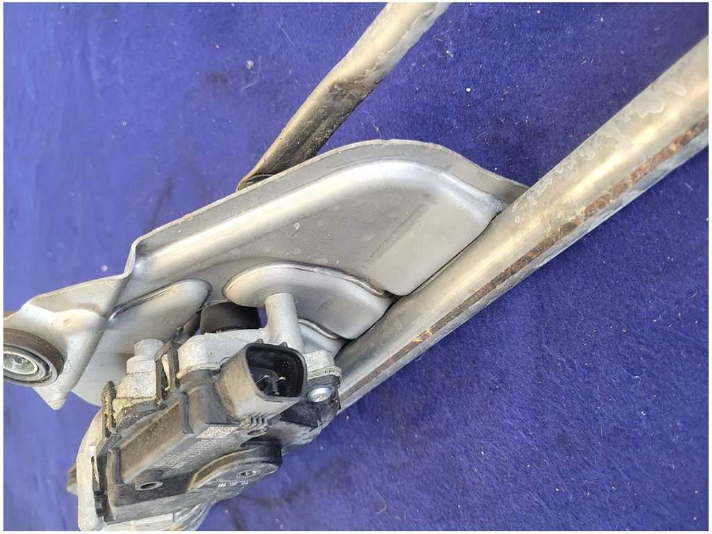 2010 - 2015 Chevrolet Camaro SS Windshield Wiper Motor Linkage Front 2732 - The Parts Farm