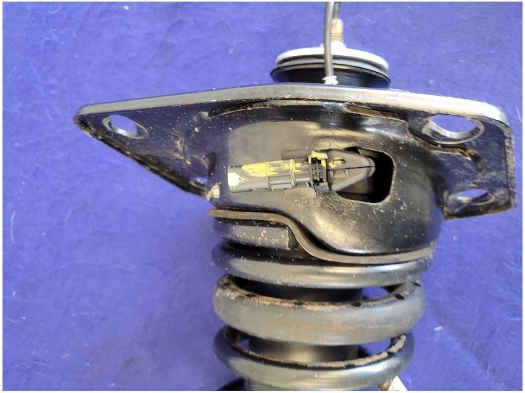 2010 - 2015 Chevrolet Camaro ZL1 SS Driver Rear Shock Suspension Spring 2742 - The Parts Farm