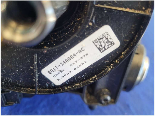 2010 Ford Mustang GT Steering Column Floor Shift Driver Dash Turn Signal 2759