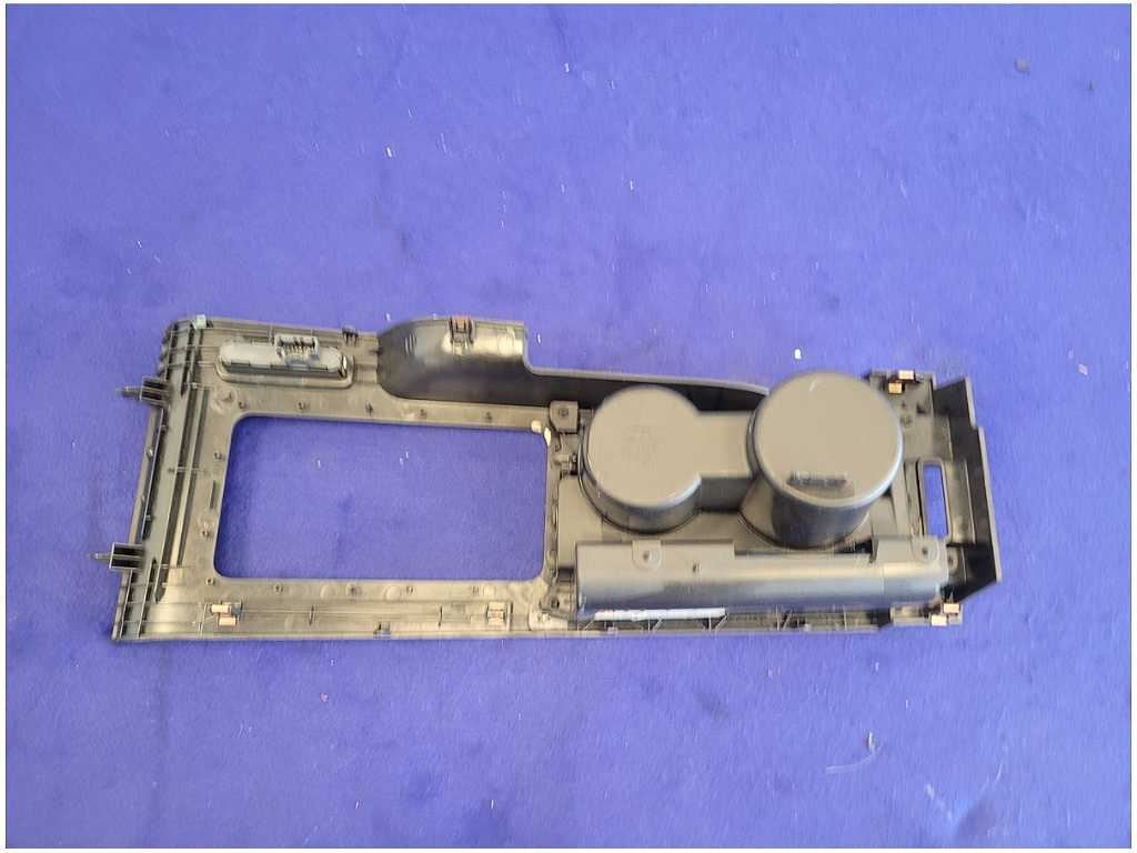 2011 - 2014 Ford Mustang GT Console Lid Upper Automatic Trans Cup Holder 2721 - The Parts Farm