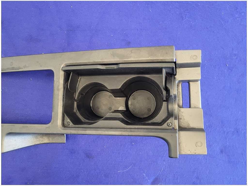 2011 - 2014 Ford Mustang GT Console Lid Upper Automatic Trans Cup Holder 2721 - The Parts Farm