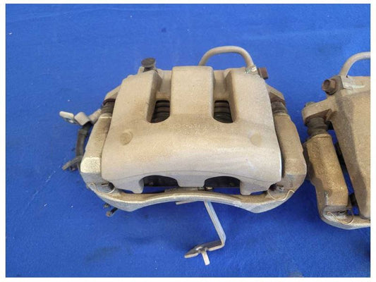 2011-2014 Ford Mustang GT S197 Pair Front Brake Caliper Pad Hose 2578