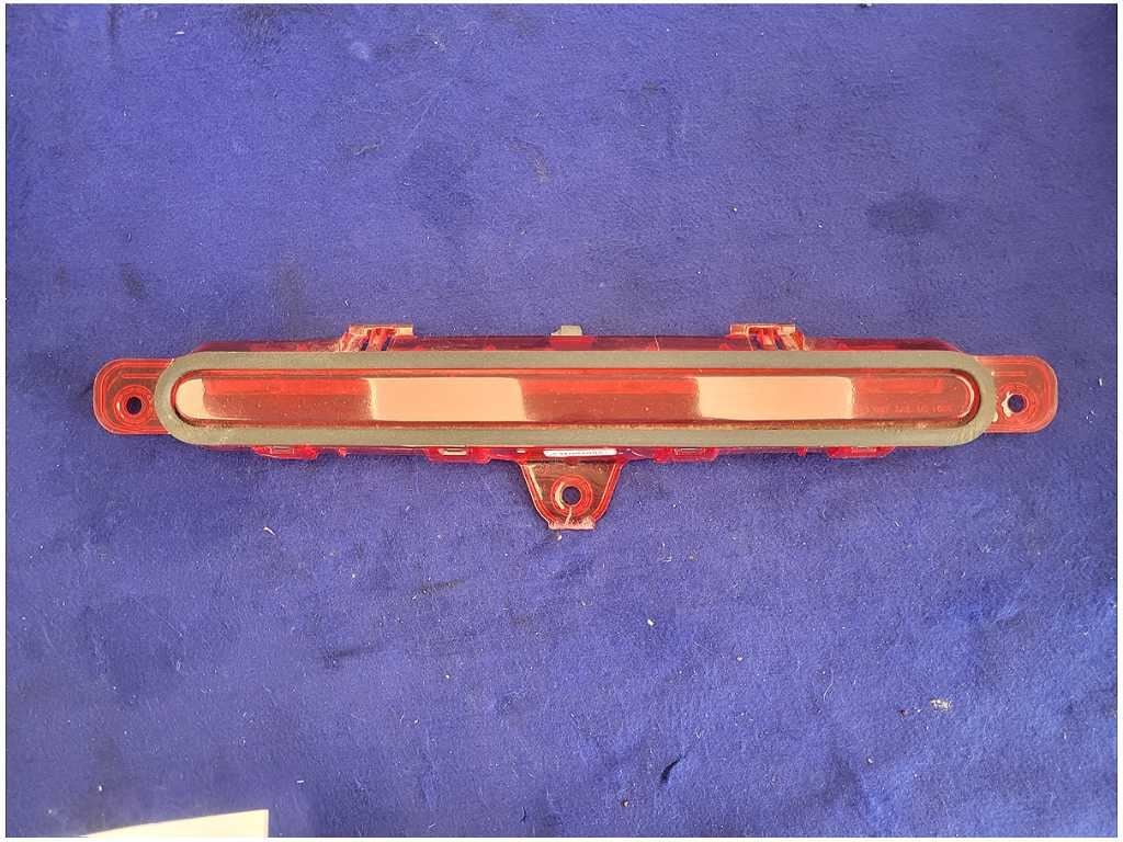 2011 - 2014 Ford Mustang GT S197 Rear Brake Light Third Trunk Panel Trim 2728 - The Parts Farm