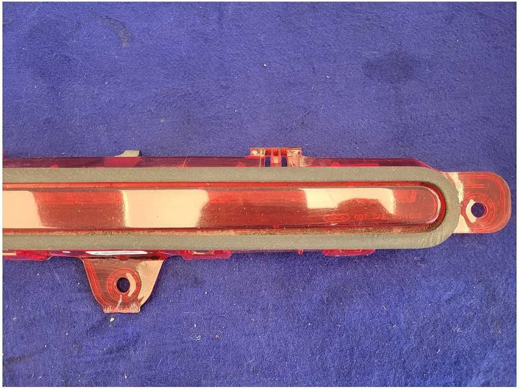 2011 - 2014 Ford Mustang GT S197 Rear Brake Light Third Trunk Panel Trim 2728 - The Parts Farm