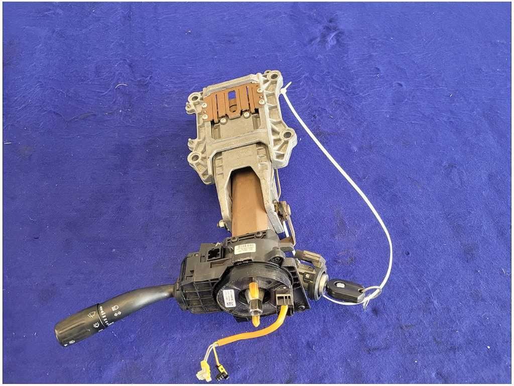 2011 - 2014 Ford Mustang GT Steering Column Wheel Key Cylinder Turn Signal 2728 - The Parts Farm