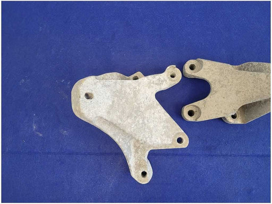 2011-2014 Mustang GT 5.0L Motor Mount Bracket Engine Pedestal LH RH Coyote