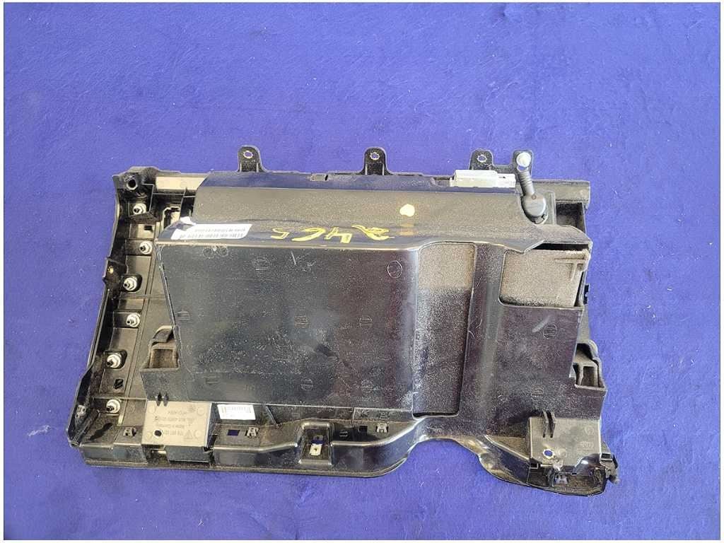 2011 - 2014 Porsche Cayenne 3.0L Diesel Glove Box Passenger Right Dash 2465 - The Parts Farm