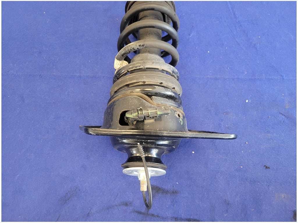 2012 - 2015 Chevrolet Camaro ZL1 6.2L Passenger Magnetic Rear Shock Mount 2760 - The Parts Farm