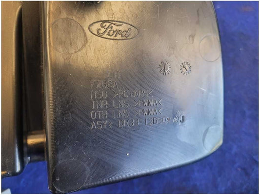 2013-2014 Ford Mustang GT Driver Rear Taillight Lamp Brake Lens 2901