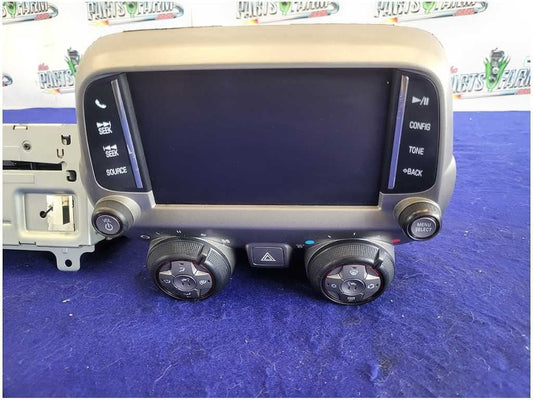 2013 Chevrolet Camaro ZL1 Coupe Receiver Info Screen Face Plate Stereo 2742