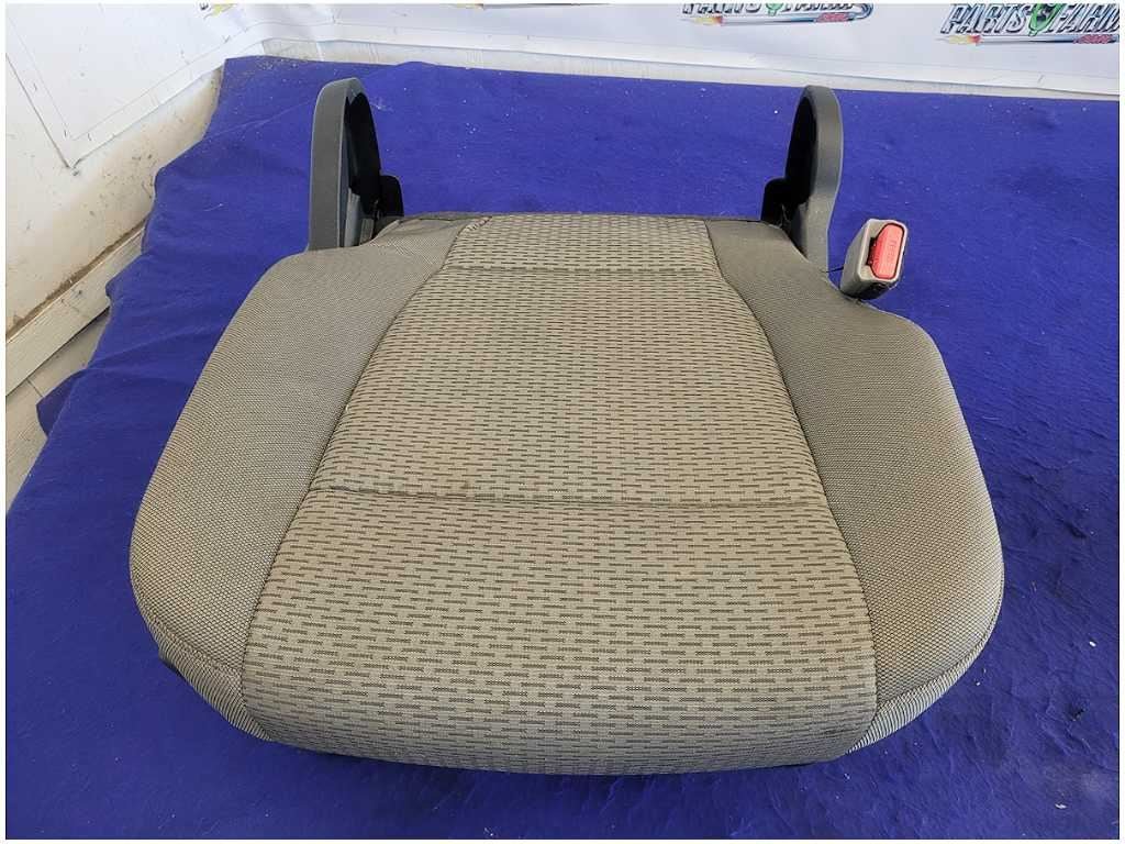 2015 - 2017 Ford F150 Pickup Truck Passenger Front Manual Seat Track 2765 - The Parts Farm
