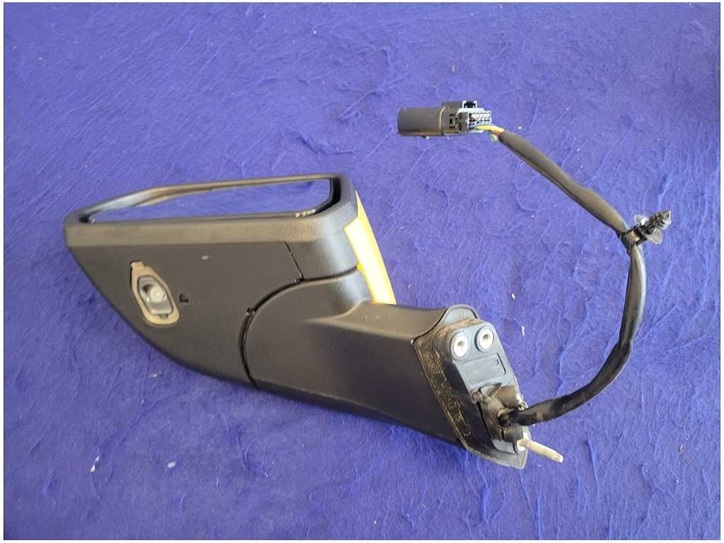 2015 - 2017 Ford Mustang GT S550 Driver Rear View Mirror Power BLIS Paint H3 2718 - The Parts Farm