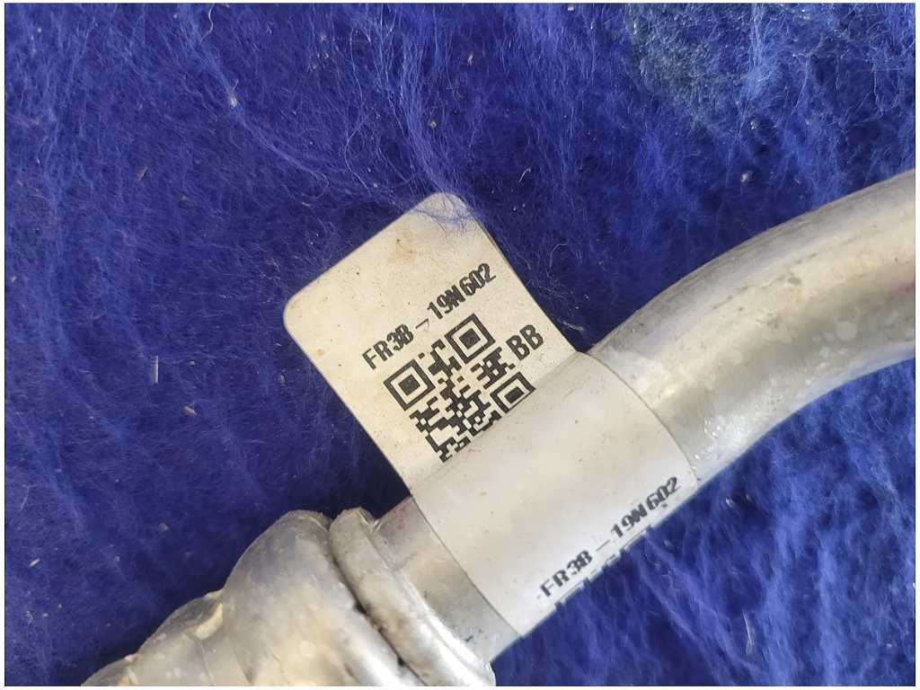 2015 - 2017 Ford Mustang GT S550 Pair AC Hoses Air Conditioning HVAC Pipe 2752 - The Parts Farm